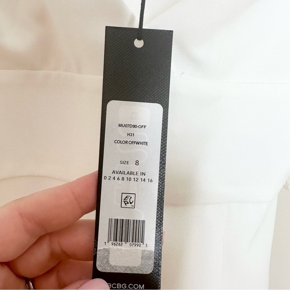 NWT BCBG Maxazria Kamille White Organza Sleeve Dress Size 0 - Picture 9 of 10